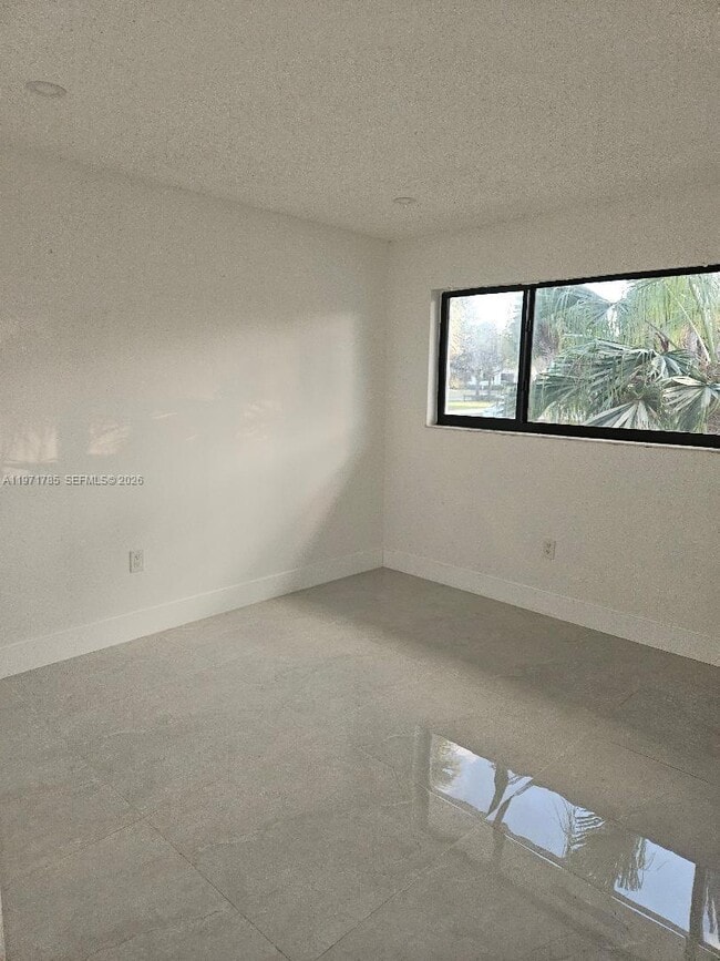 Building Photo - 20543 SW 92nd Ct