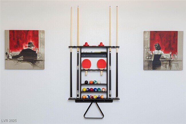 Building Photo - 9762 Silver Dusk Ct