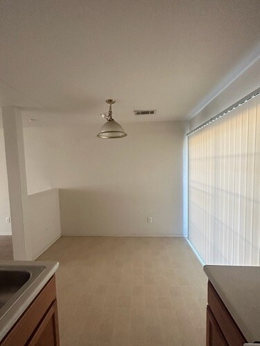 Building Photo - 5705 Redstone Dr