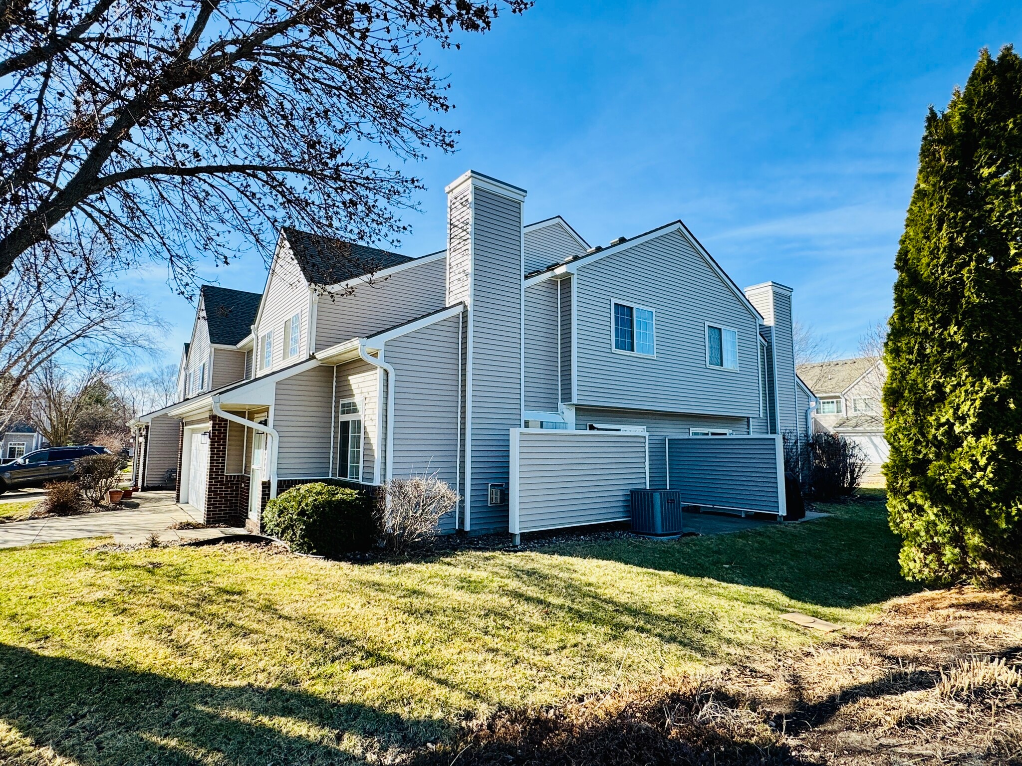 Building Photo - 7425 Wistful Vista Dr