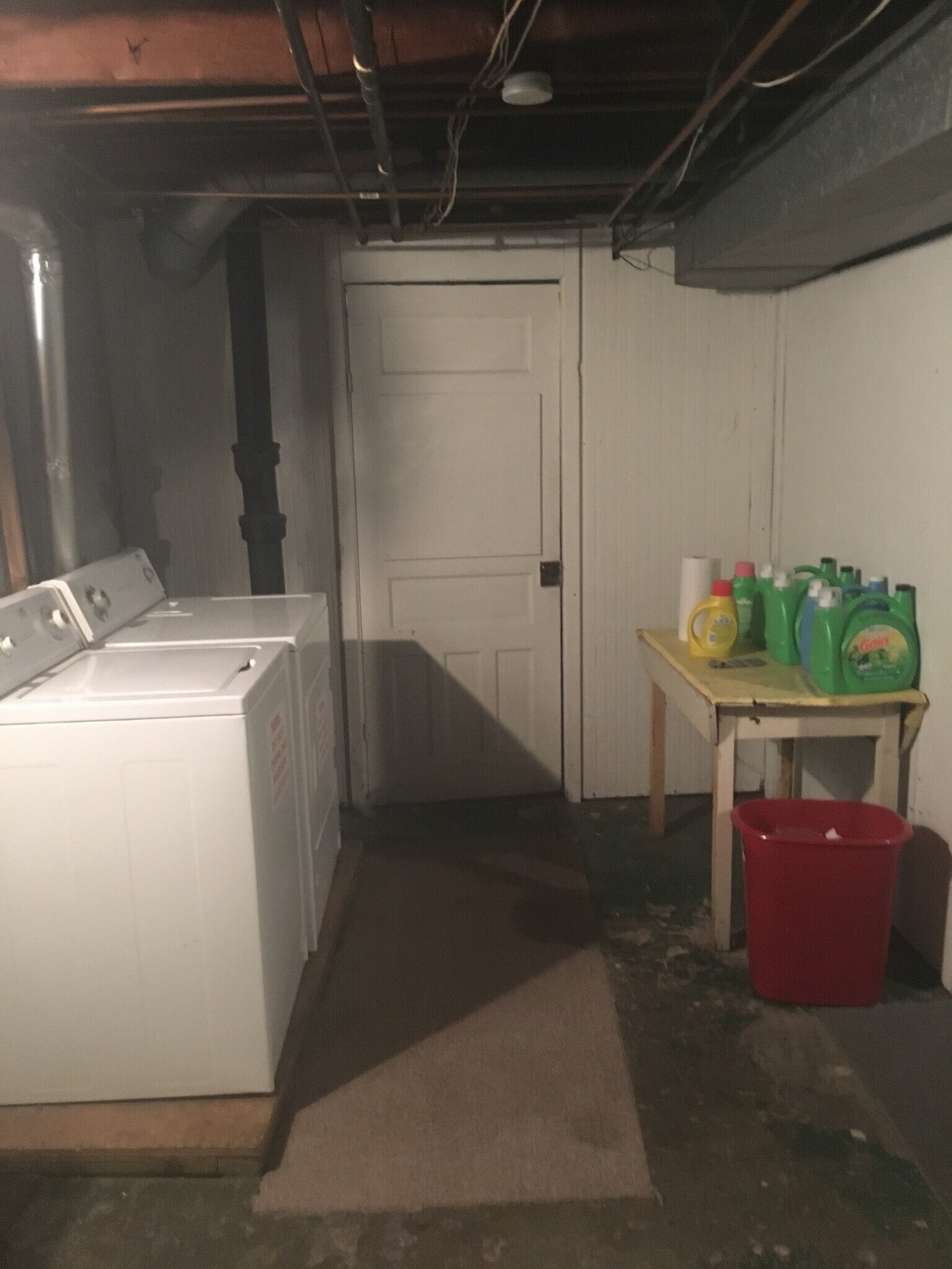 Building Photo - 52 Schiller St