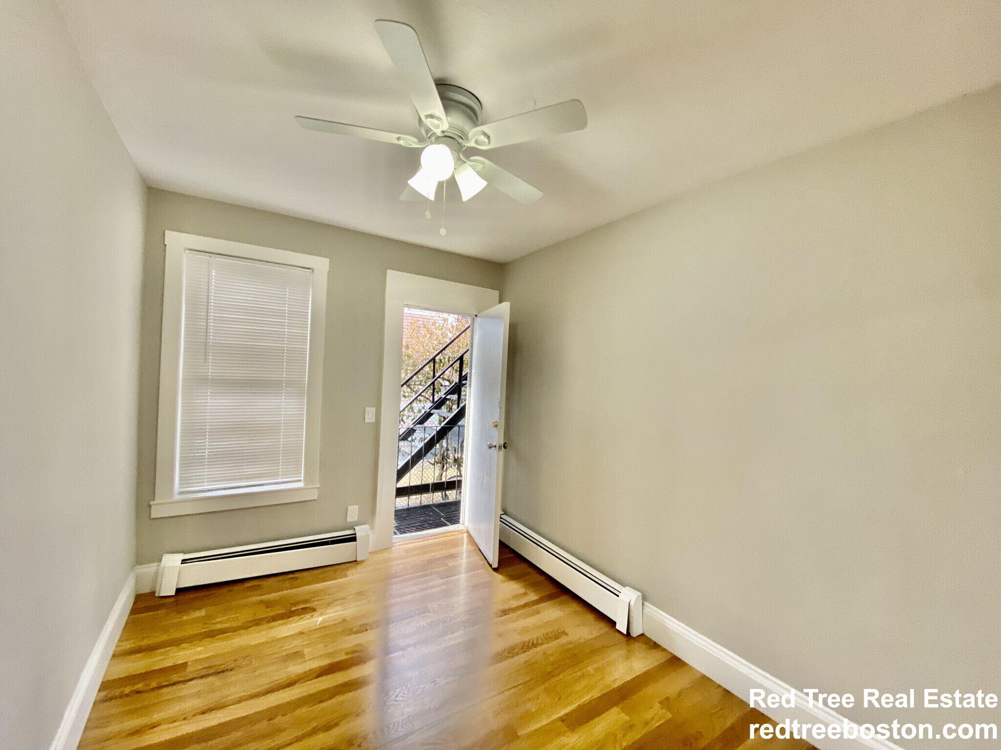 Building Photo - 32 Elmer St