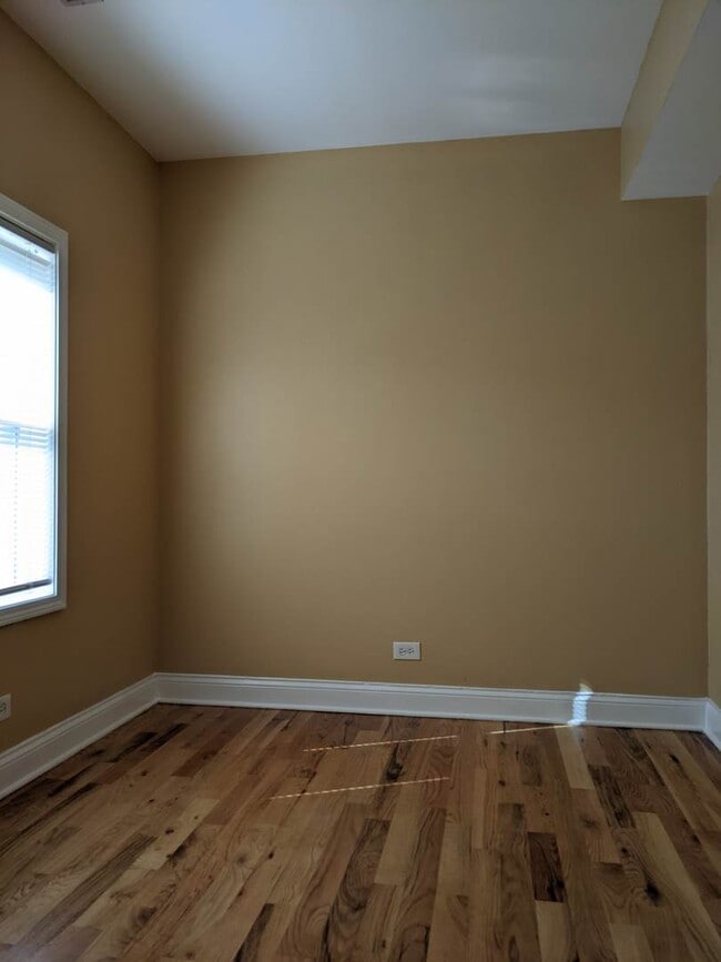 Building Photo - 712 S Aberdeen St