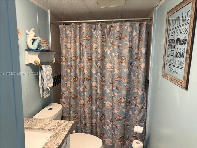 Building Photo - 212 Orchid St