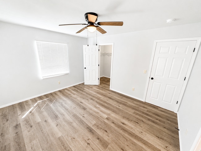 Building Photo - 2485 Chestnut Dr