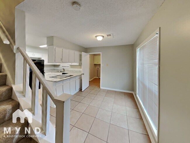 Building Photo - 7071 Atherton Cove