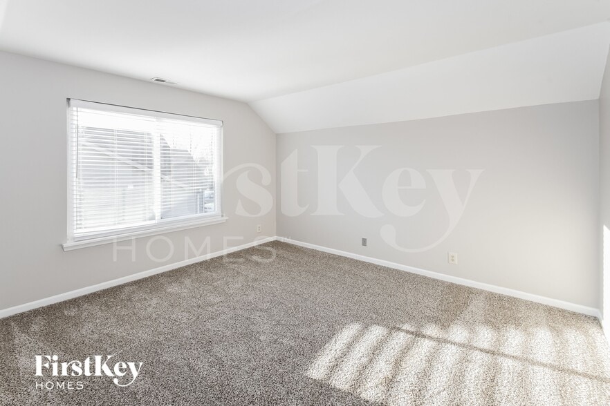 Building Photo - 7827 Red Sunset Way