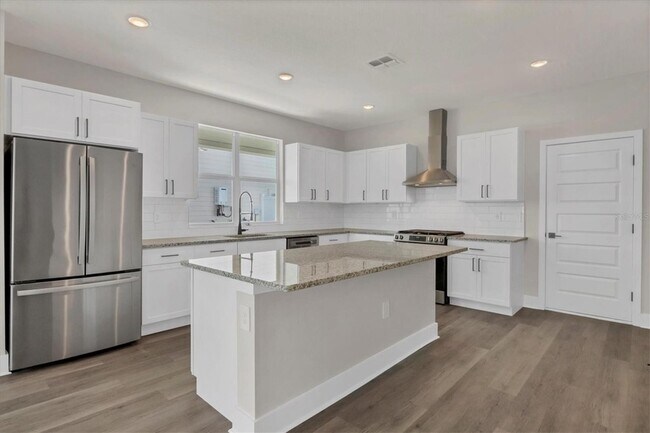 Building Photo - 11333 Whistler