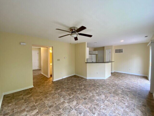 Building Photo - Remodeled 4 Bedroom in Pike Township!
