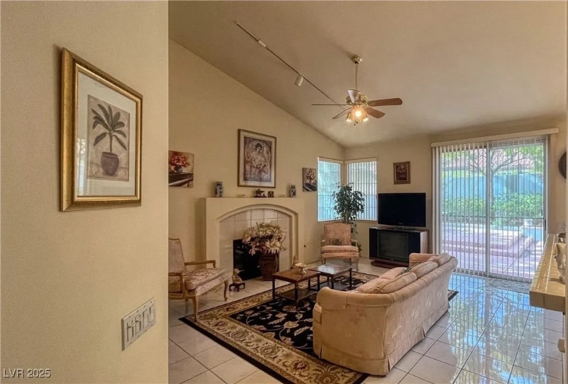 Building Photo - 1609 Windsford Cir