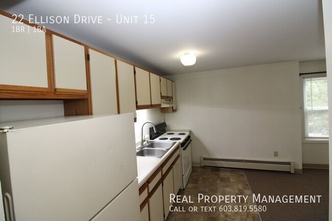 Building Photo - 22 Ellison Dr