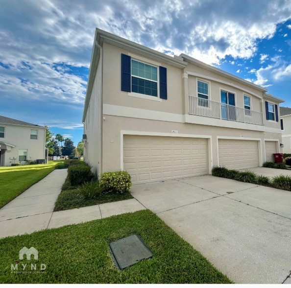 Building Photo - 741 Ashentree Dr