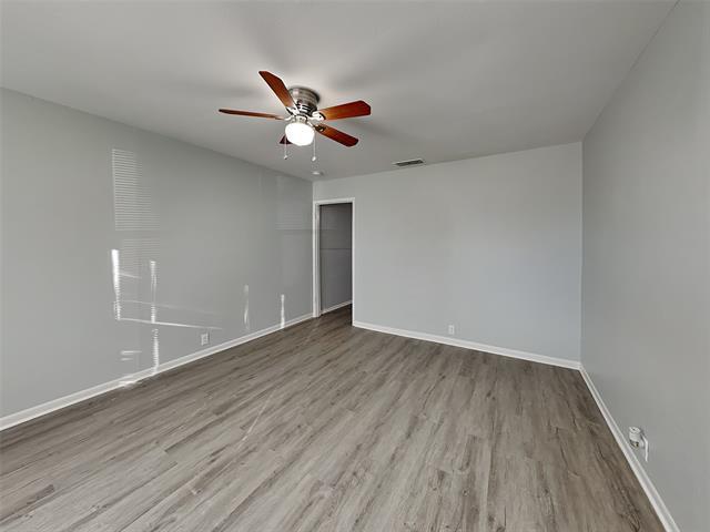 Building Photo - 706 Lilly St