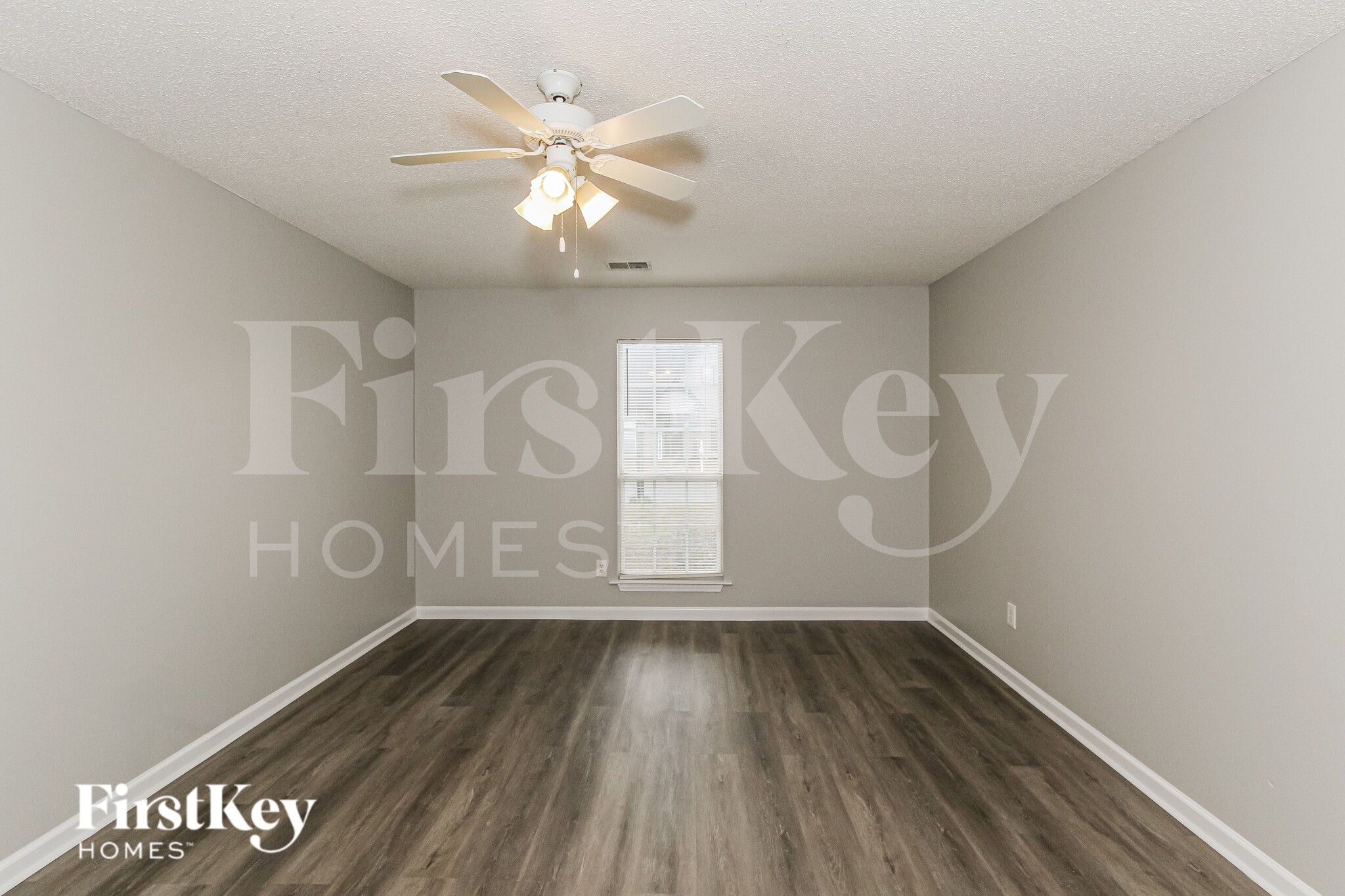 Building Photo - 2004 Plantation Pkwy