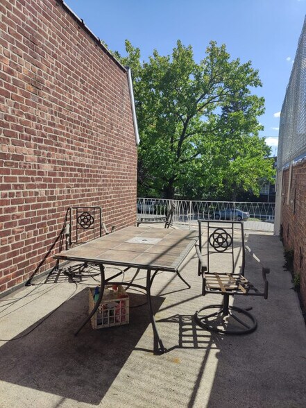Building Photo - 24213 Braddock Ave
