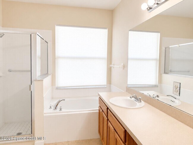 Building Photo - 4312 Collinwood Dr