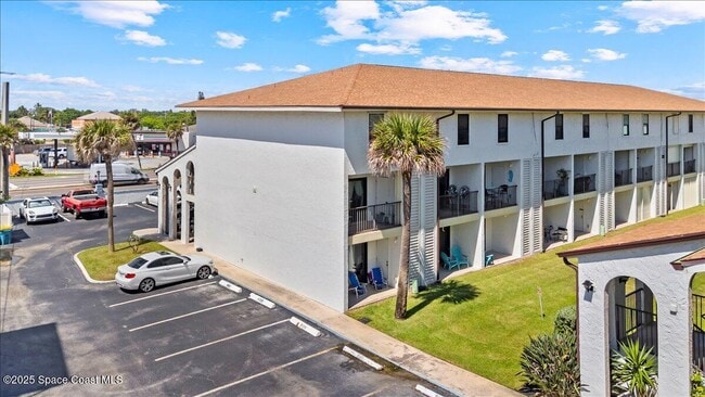 Building Photo - 199 Jimmy Buffett Mem Hwy