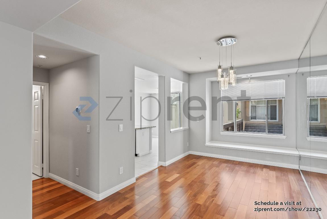 Building Photo - 437 Camille Cir