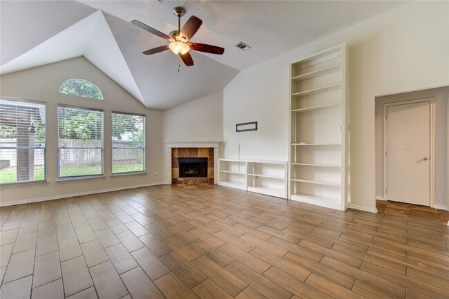 Building Photo - 10622 Lonesome Dove Trail