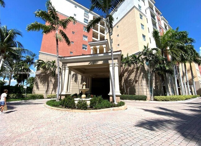 Building Photo - 17100 N Bay Rd