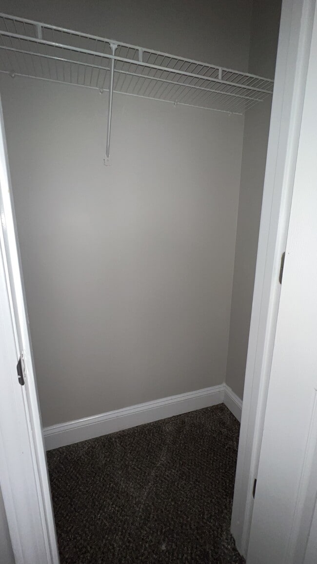 Building Photo - 1019 Barley Dr