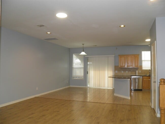 Building Photo - 8026 Fisher Glen Ln
