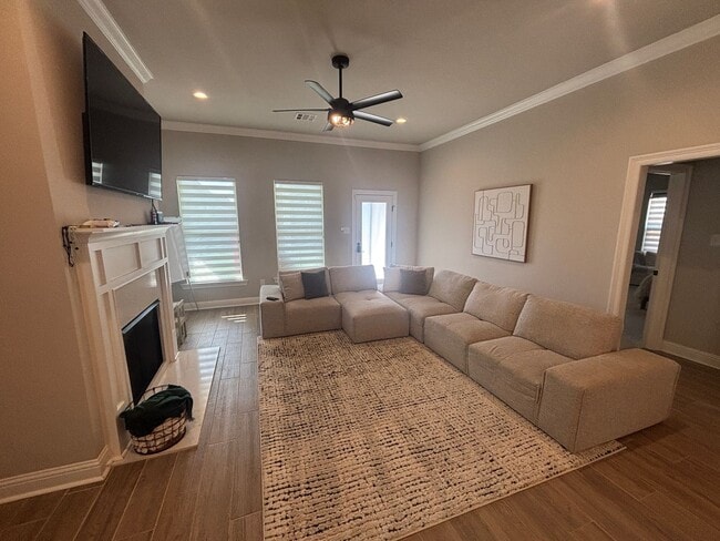 Building Photo - 17096 Avocet Dr