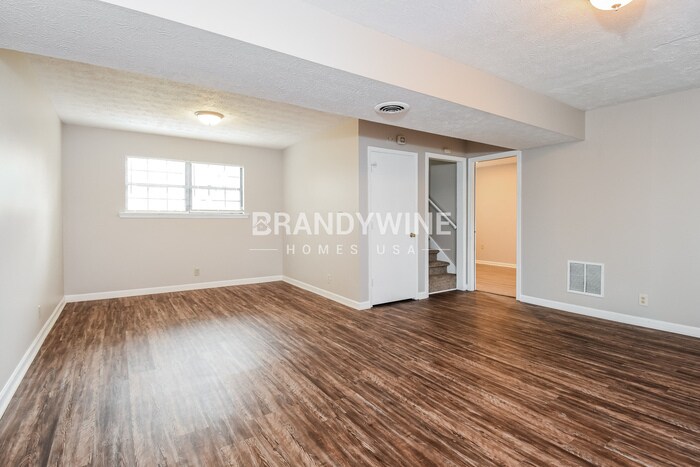 Building Photo - 2263 Rolling Rock Dr