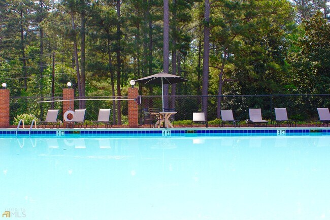 Building Photo - 1137 Magnolia Dr