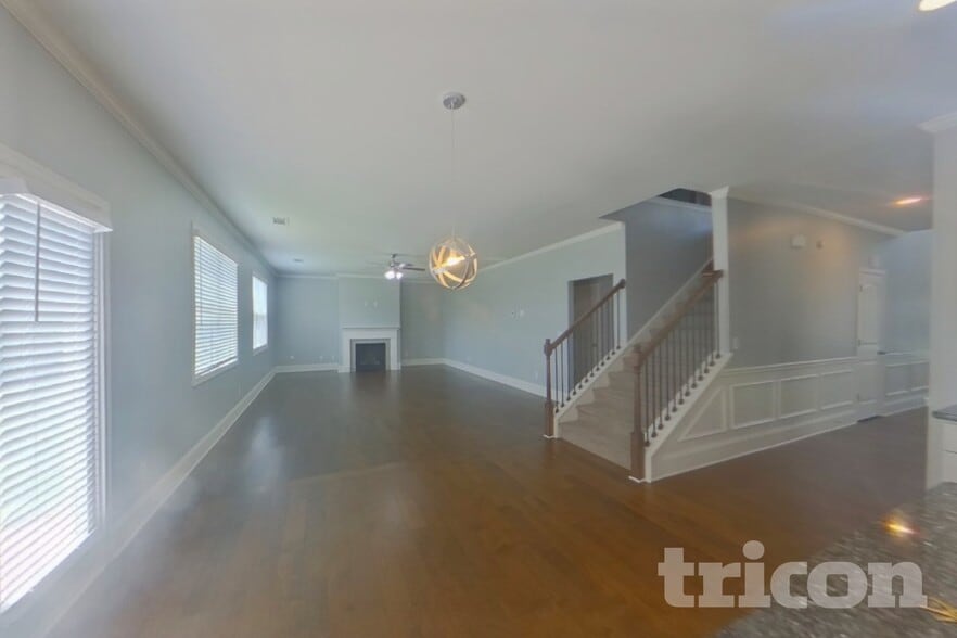 Building Photo - 7064 Demeter Dr