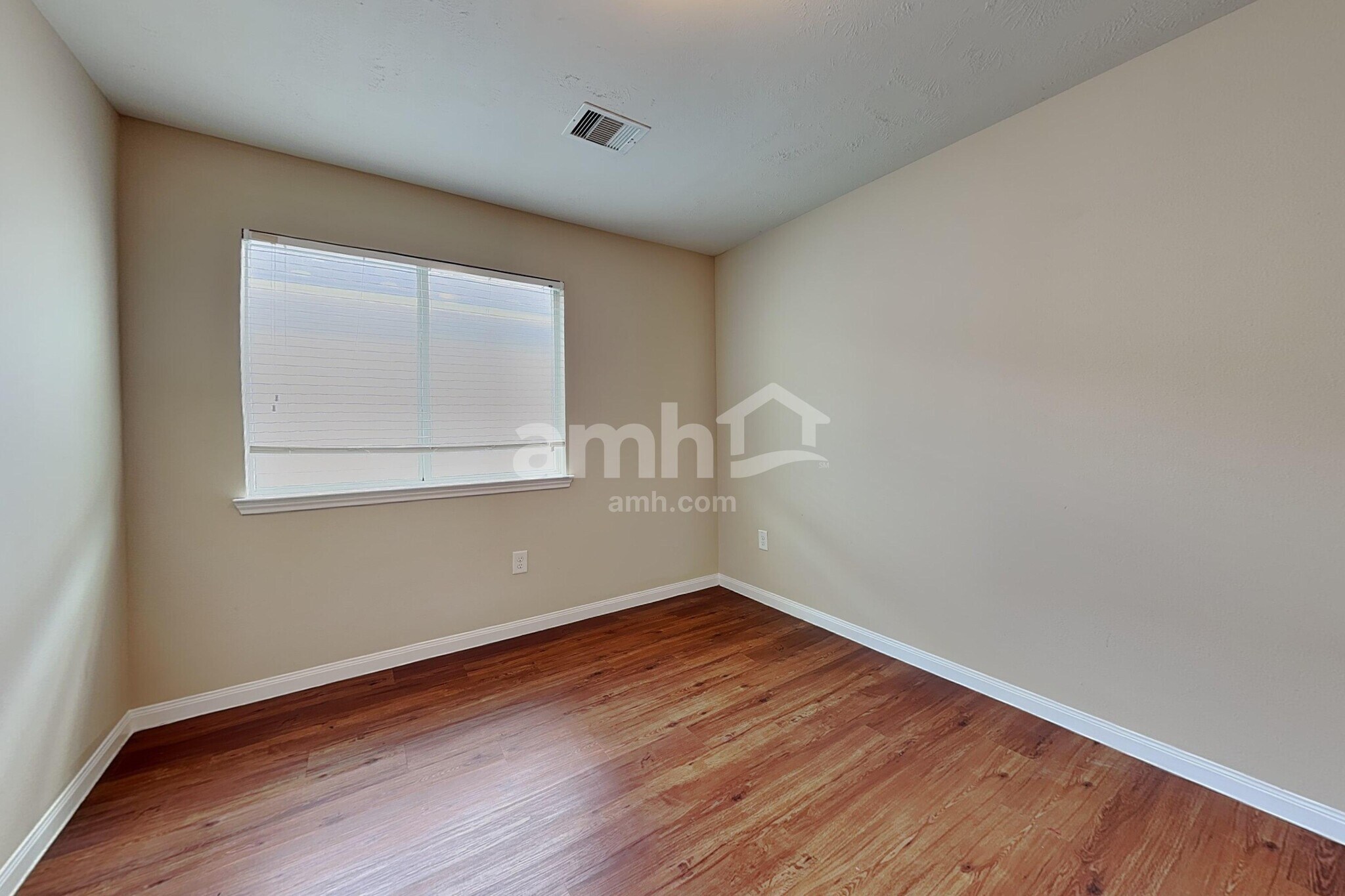 Building Photo - 847 Darbydale Crossing Ln