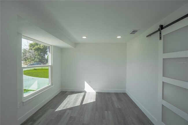 Building Photo - 1797 Birch Dr