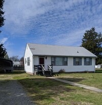 Building Photo - 3404 Carlton Rd