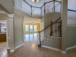Building Photo - 7306 Ellaview Ln