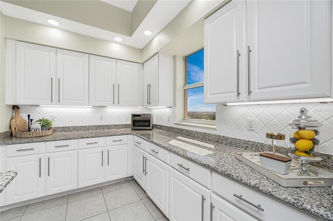 Building Photo - 3313 Sunset Key Cir