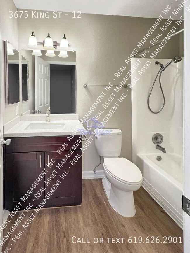 Building Photo - 3675 King St