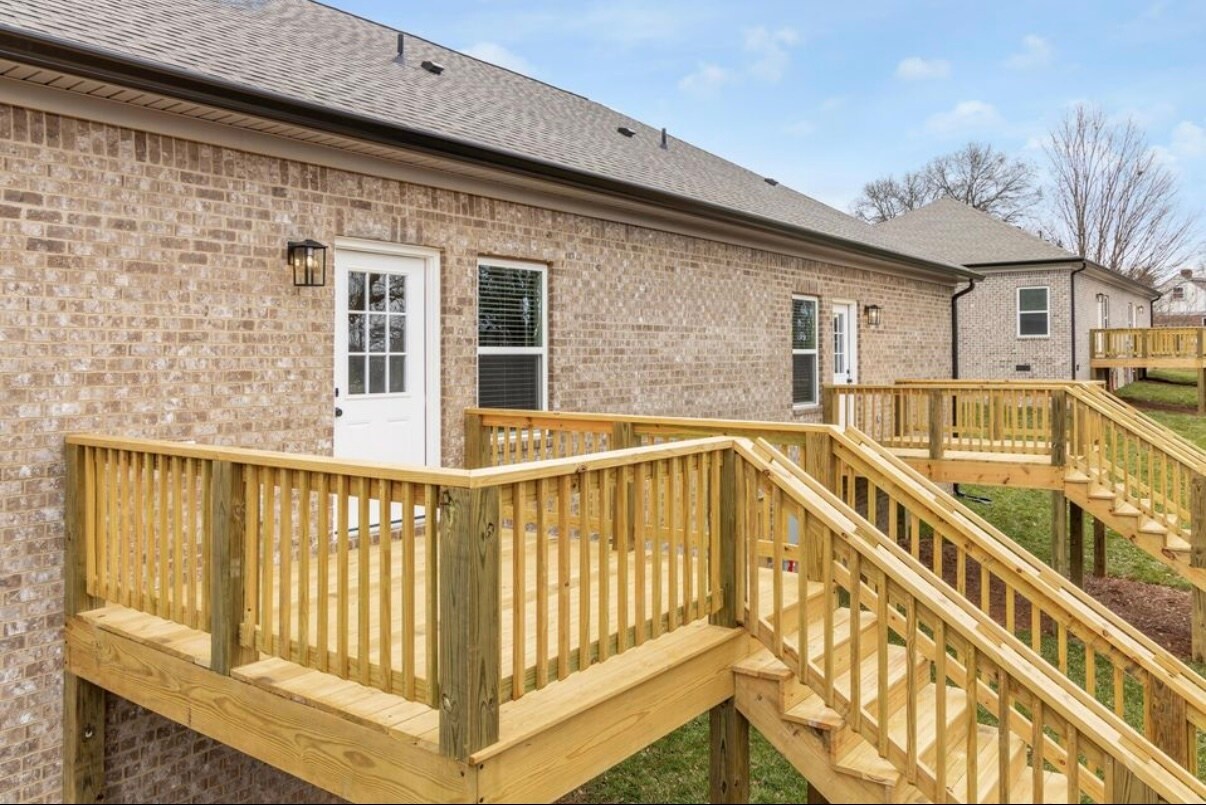 Building Photo - 4209 Willard Dr