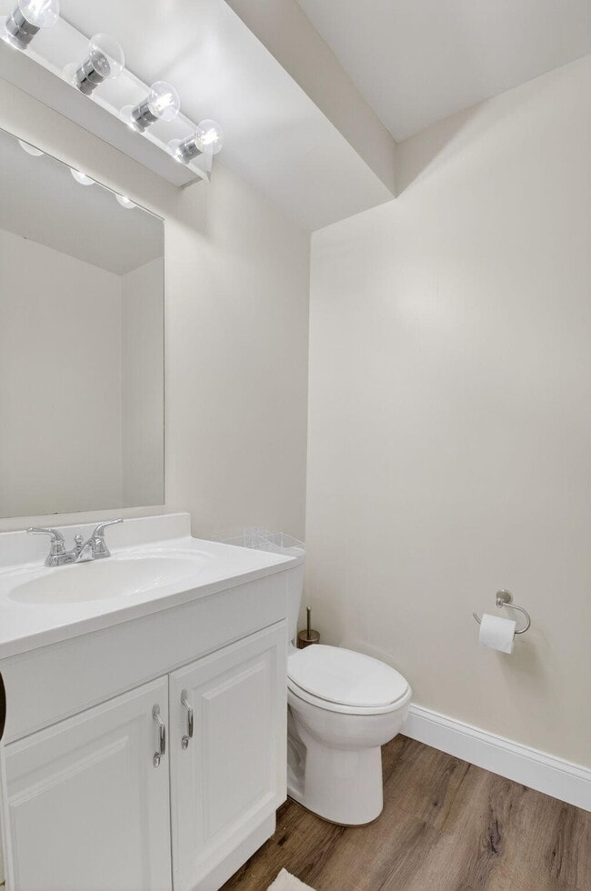 Building Photo - 111 Normandy Ln