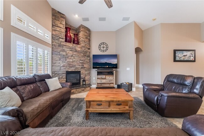 Building Photo - 5581 Exotic Rosette Ave