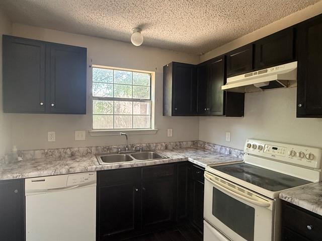 Building Photo - 4451 Posada Dr