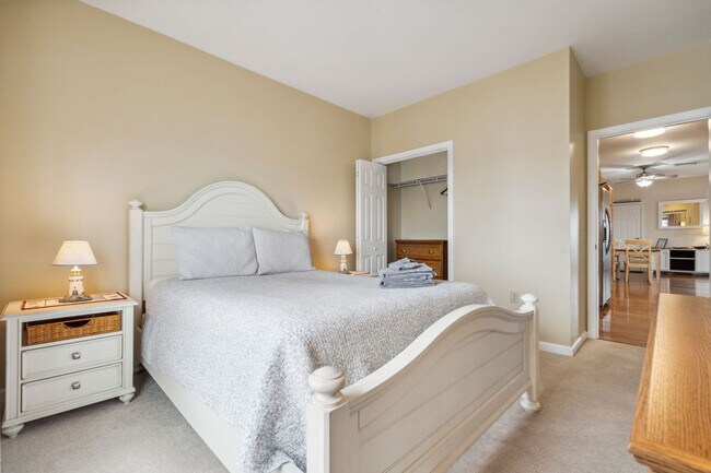 Building Photo - 15 K St