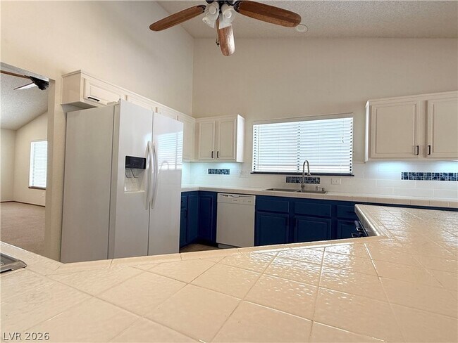 Building Photo - 3128 Donnegal Bay Dr