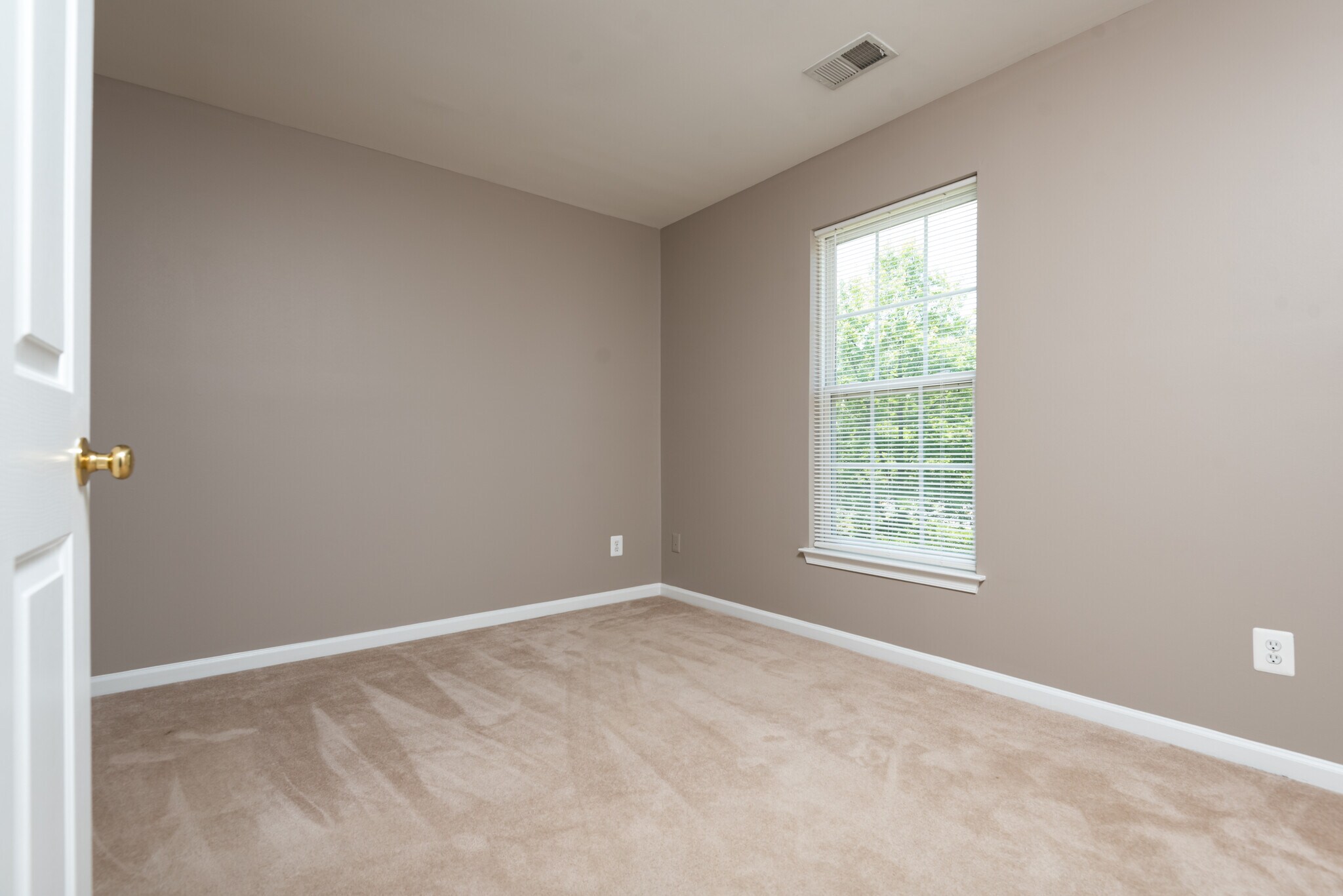 Bedroom 4 - 15121 Toccoa Ct