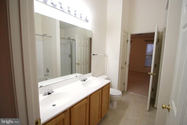 Building Photo - 44501 Potter Terrace