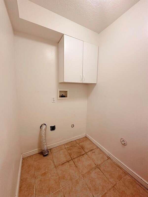 Building Photo - 1675 W 100 N