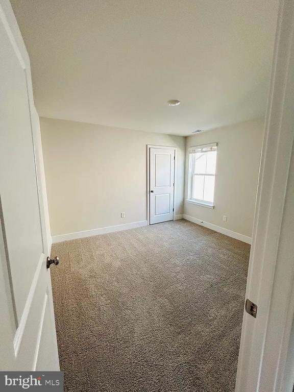Building Photo - 128 Wappinger Ter