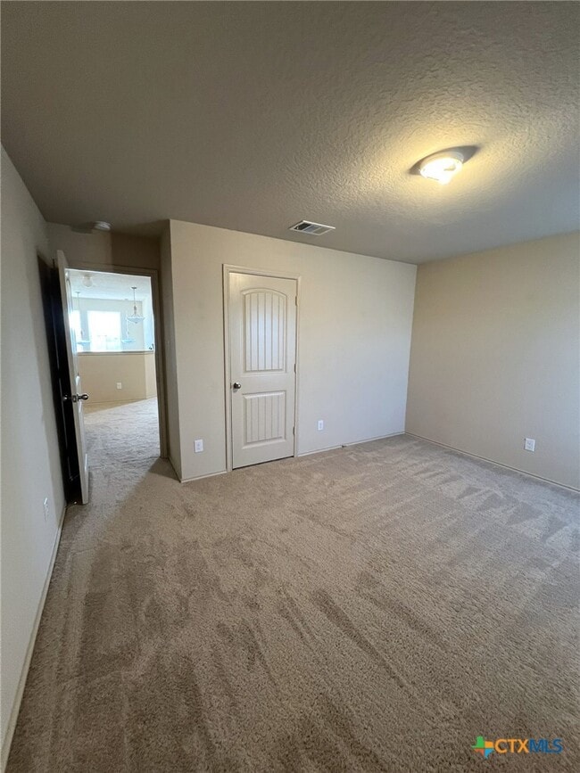 Building Photo - 1057 Clarkston Dr