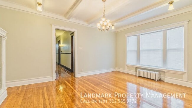 Building Photo - 5227 S Dorchester Ave