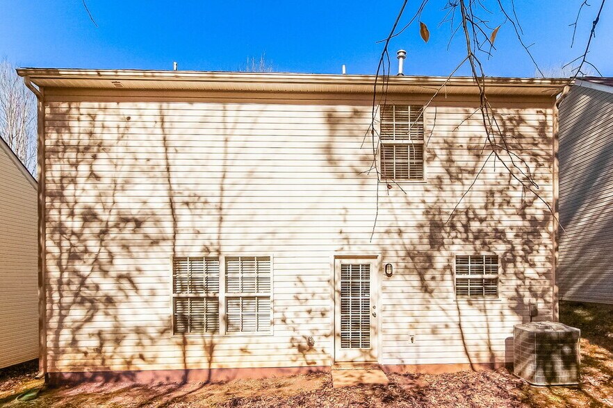 Building Photo - 5126 Grays Ridge Dr