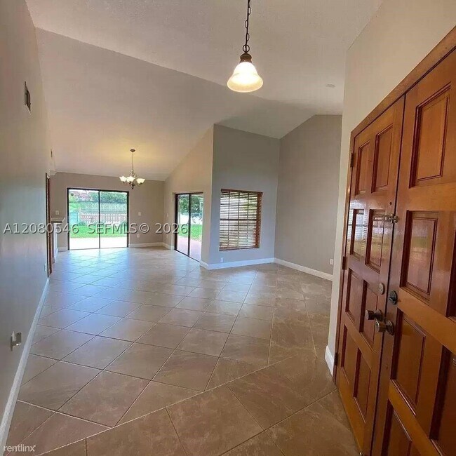 Building Photo - 6641 SW 127th Path